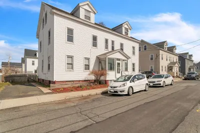 20 Exeter St #20 1