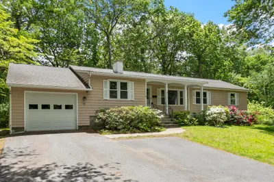 12 Abbott Lane 1