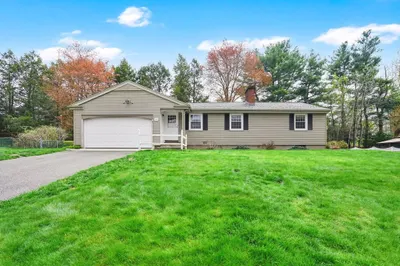 49 Meadow Rd 1