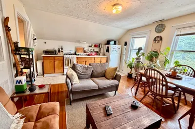 35 Danforth St #3 1