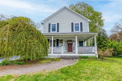 64 Prospect St