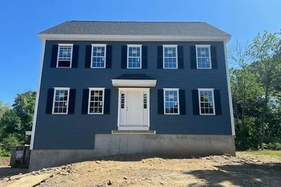 194 Merrimack Road 1