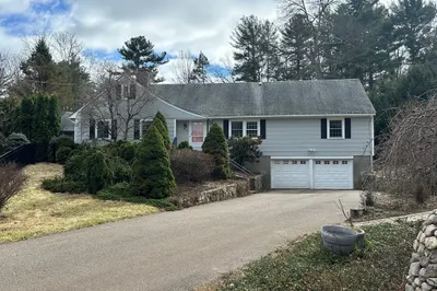 2 Forest St