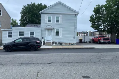 368 Globe Street 1