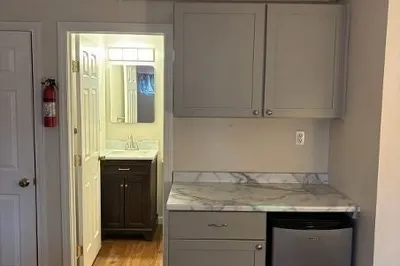 232 North Road #19