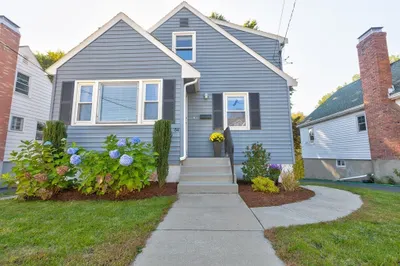 64 Newfield Street 1
