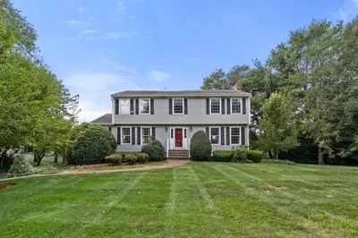 8 Windemere Drive 1