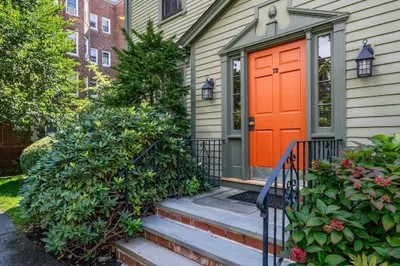 12 Chauncy Street #4 1