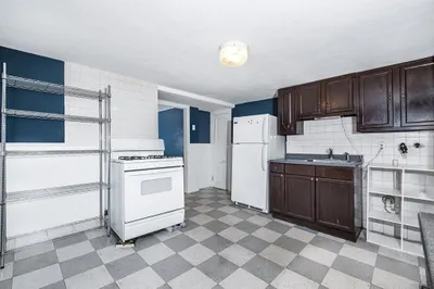 113 Hampshire Street #2R