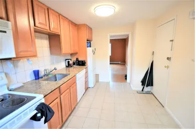 30 Bryon Rd. ##4