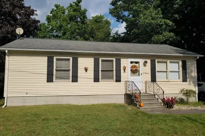 14 Sampson Street 1