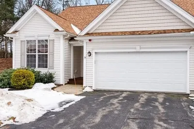 74 Brook Lane #74