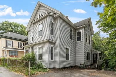 75 Durant St 1