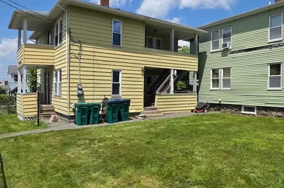 205 Woodland St 1