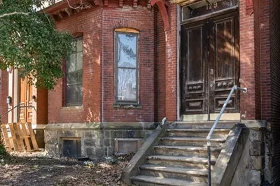 129 Walnut St