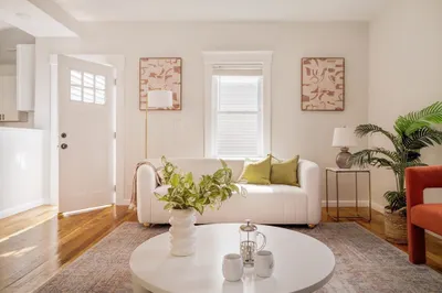 28 Dana Street #2