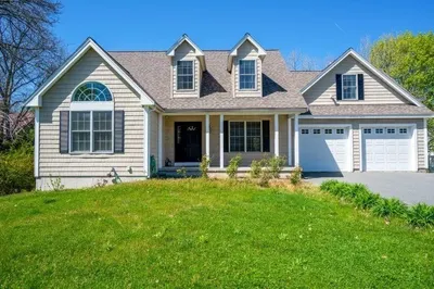 188a Pleasant Valley Street 1