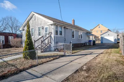 12 Conklin St 1