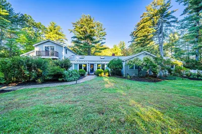 391 Maple St 1