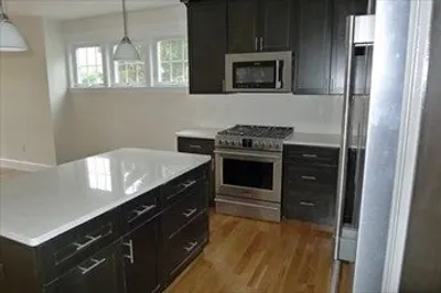 30 Chestnut St #2