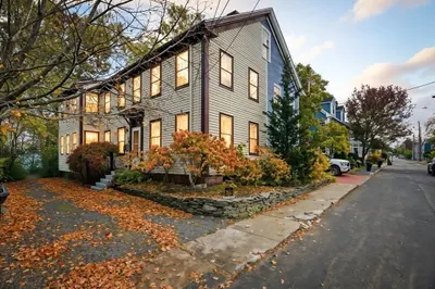 17 Madison Street 1