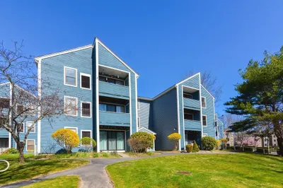 2 Marc Dr #2B10