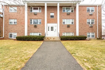238 Rock St #C10