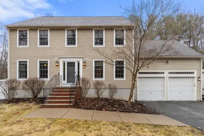 45 Auburn Rd 1