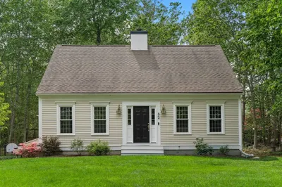 52 Highland Crossing Rd 1