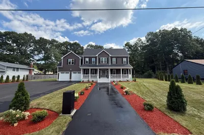 25 Flint Road 1
