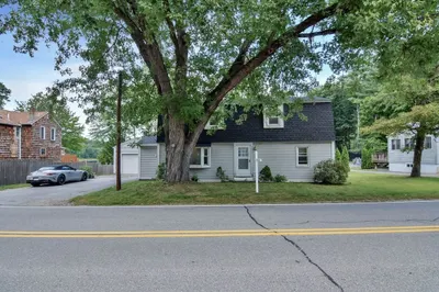 438 Boston Post Rd 1
