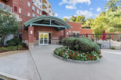 36 Village Rd #308 1