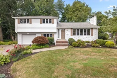 86 Gary Road