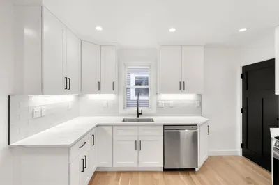 63 Oak St #2