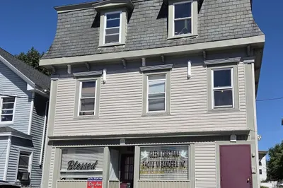 63-65 Lakeview Ave 1