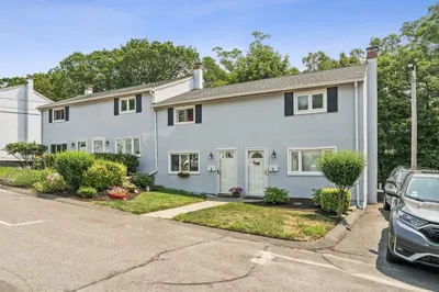 3 Lewis Farm Rd #3 1
