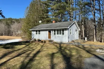 14 E Harmony Rd