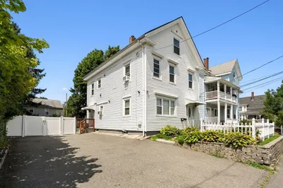452 N Montello St 1