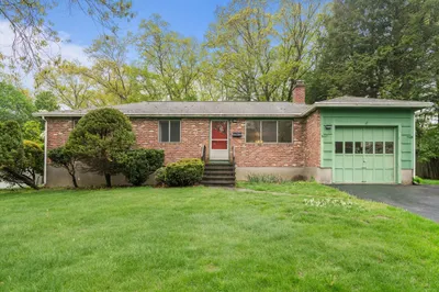 32 Lyman Road