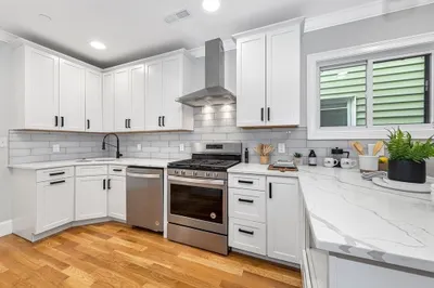 41 W Eagle St #2 1