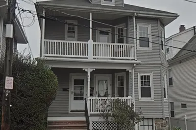 7 - 9 Larkin Rd
