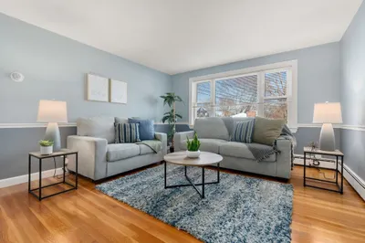 32 Whitman Rd #1-4