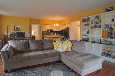 140 Chestnut St #314 1