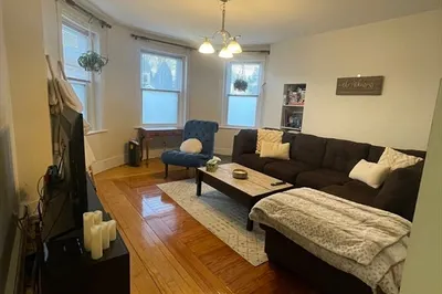 674 Boylston Street #1