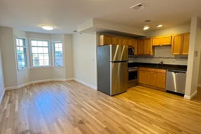 393 W Broadway #8