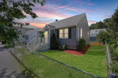 23 Superior Rd