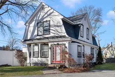 158-a Pleasant St