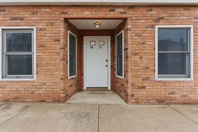 24 North St #1A