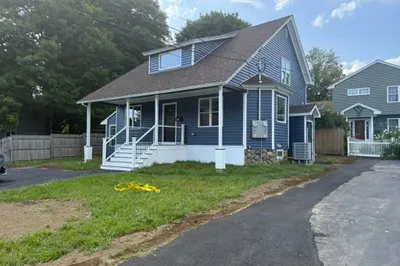 38a Wesleyan St 1