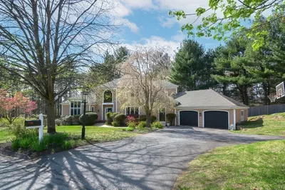 104 Channing Rd